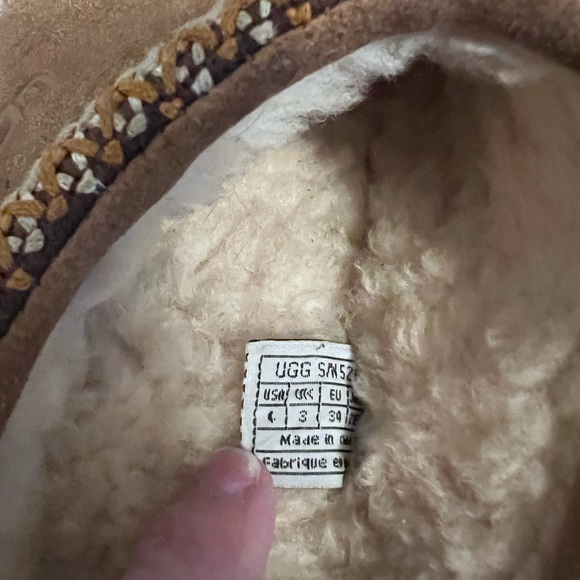 Pre-owned Women’s Ugg Slip-on size 4 - Picture 4 of 4